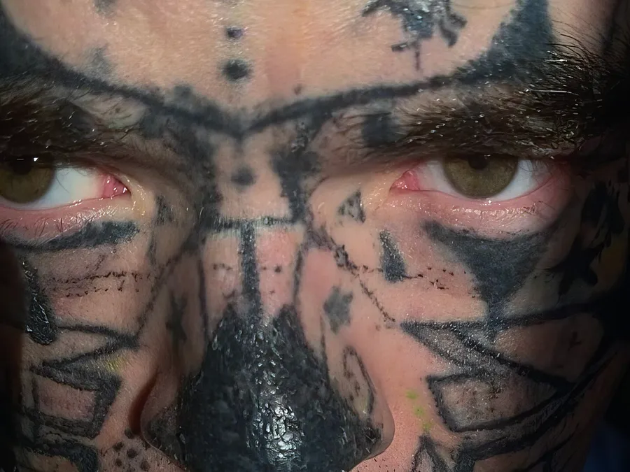 lip tattoo